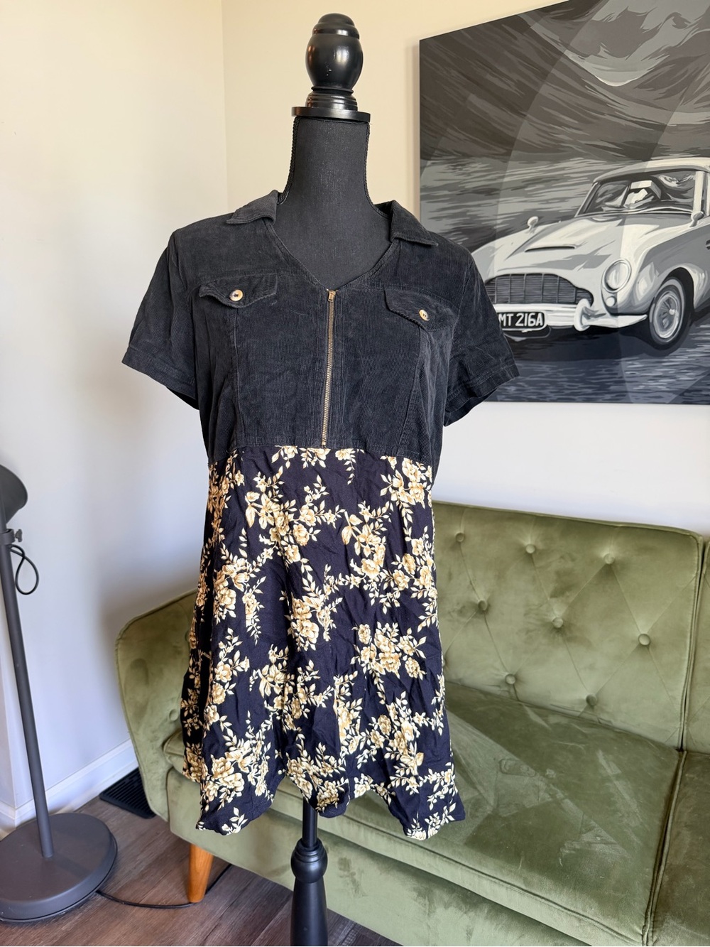 Short-Sleeve Black and Cream Floral Mixed-Media Dress